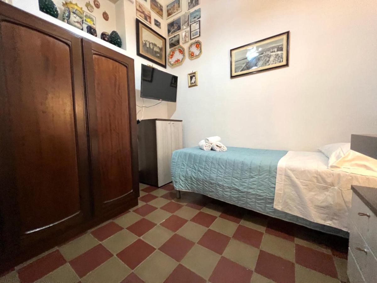 Papiro House
